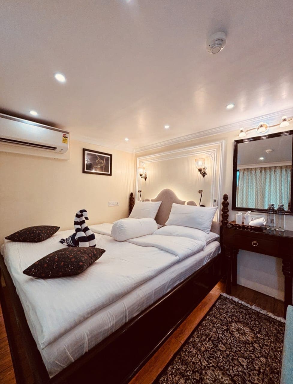 Hotel Sonar Bangla Sundarban weekend tour package from Kolkata