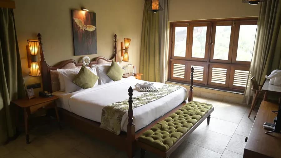 1 Night 2 Days Luxury Cruise Package - Photo 1